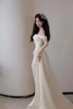 Vintage A line Off The Shoulder White Wedding Dress With Short Sleeves HZ1024