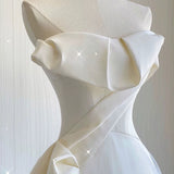 Chic Ball Gown Sweetheart Satin Long White Wedding Dresses HZ1024