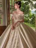 Luxury Ball Gown Off The Shoulder Neckline Short Sleeves Lace Wedding Dress HZ1024