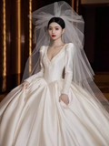 Princess Ball Gown V neckline Long Sleeves Lace Wedding Dresses HZ1024