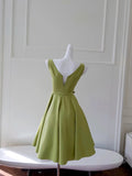 Simple A line Straps Green Short Homecoming Dresses Birthday Outfit HZ1024