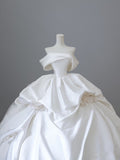 Chic Ball Gown Off The Shoulder White Short Sleeves Floral Satin Wedding Dresses With Ruffles HZ1024