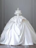 Chic Ball Gown Off The Shoulder White Short Sleeves Floral Satin Wedding Dresses With Ruffles HZ1024