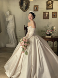 Vintage Ball Gown Strapless Satin Beaded With Sleeves Long Wedding Dresses HZ1024