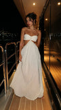 Pretty A line Sweetheart White Chiffon Long Evening Dress Floor Length Prom Dresses HZ1024